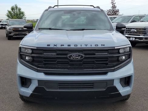 New 2026 Ford Expedition Platinum w/ Stealth Performance Package AWD/4WD image 8