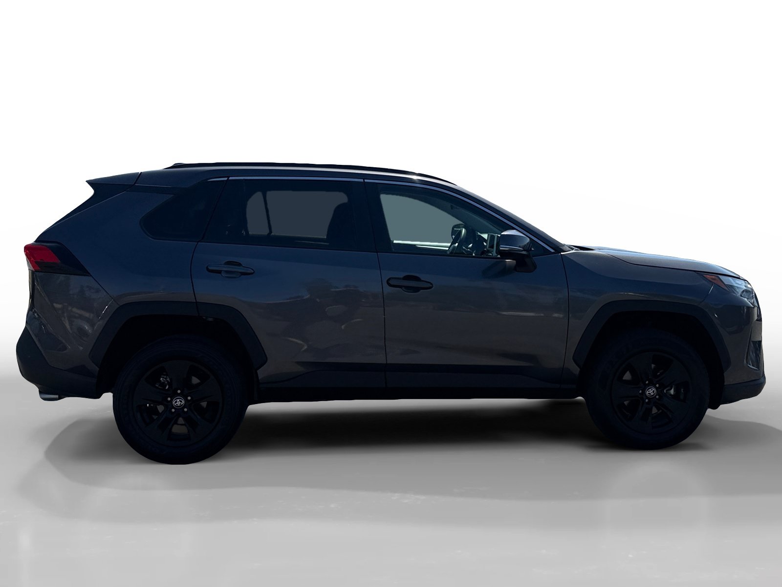 Used 2024 Toyota RAV4 XLE FWD image 6
