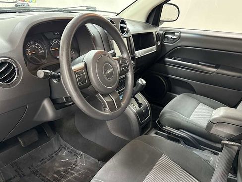 Used 2016 Jeep Compass Sport w/ Power Value Group image 12