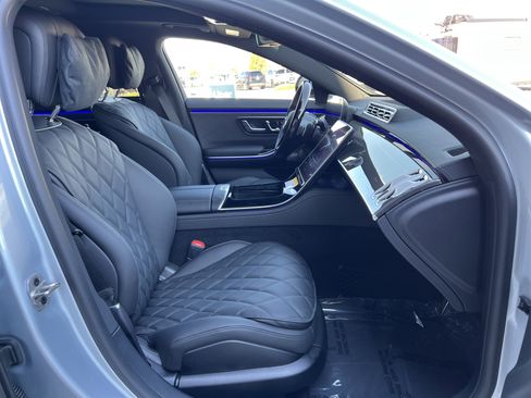 New 2026 Mercedes-Benz S 580 4MATIC Sedan image 27
