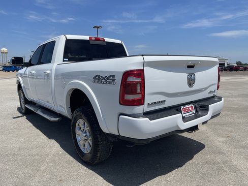 Used 2022 RAM 2500 Laramie AWD/4WD image 6