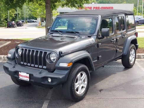 Used 2022 Jeep Wrangler Unlimited Sport AWD/4WD image 7
