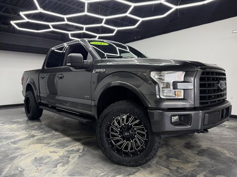 Used 2017 Ford F150 XLT w/ Equipment Group 302A Luxury image 6