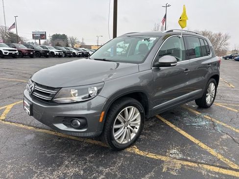 Used 2015 Volkswagen Tiguan SE image 13