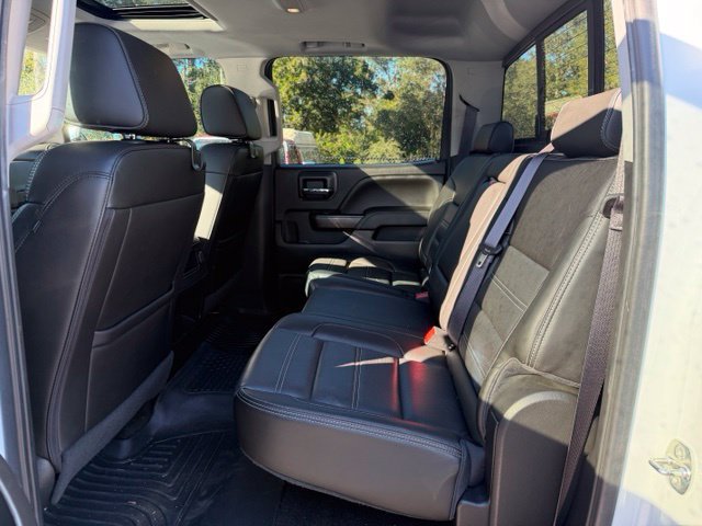 Used 2017 GMC Sierra 1500 Denali w/ Denali Ultimate Package AWD/4WD image 9