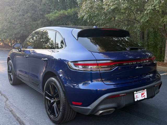 Used 2023 Porsche Macan AWD/4WD image 11