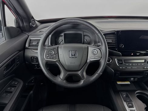 Certified 2022 Honda Passport TrailSport image 23