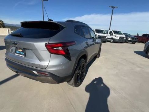 New 2026 Chevrolet Trax ACTIV w/ Driver Confidence Package image 8