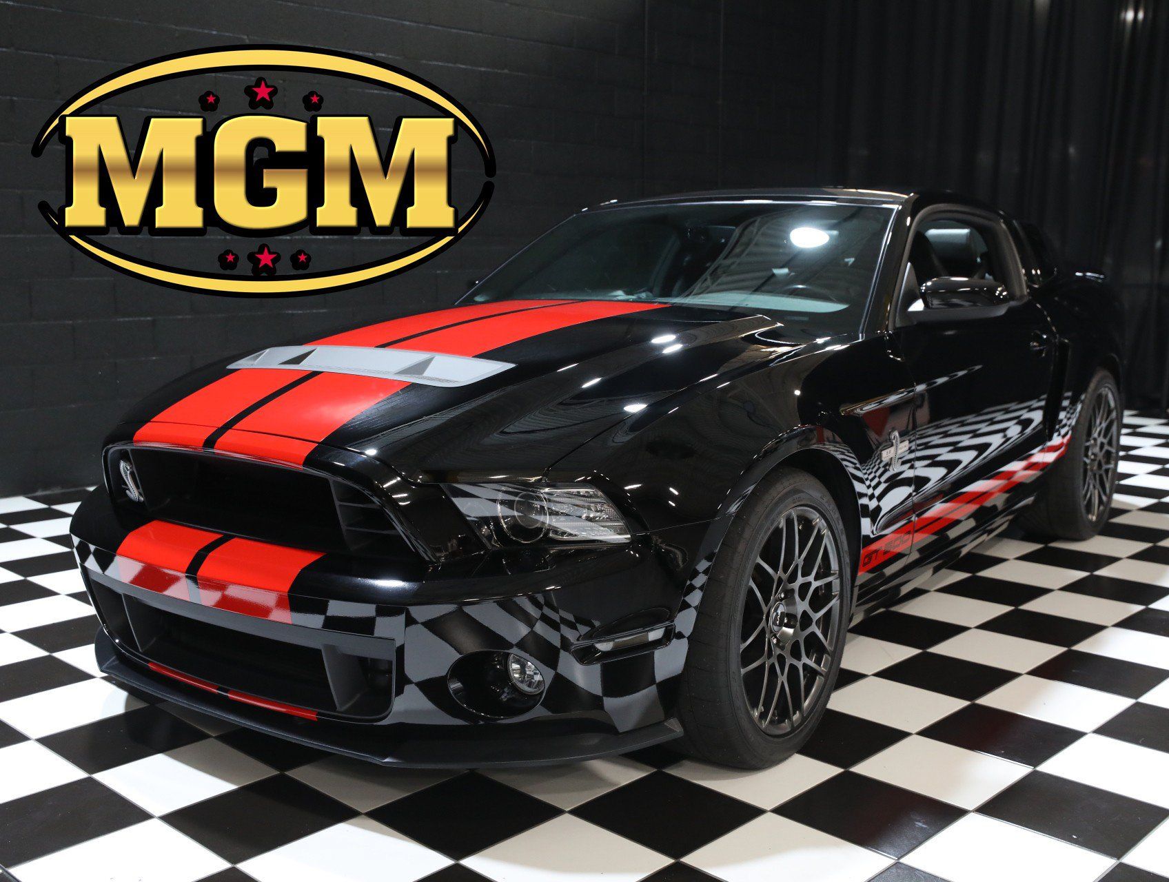 Used 2013 Ford Mustang Shelby GT500 RWD image 1