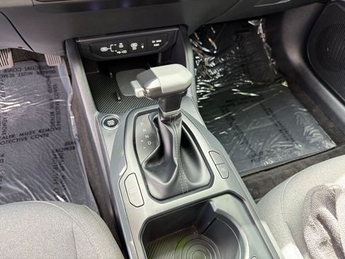 Used 2025 Kia K4 EX image 25