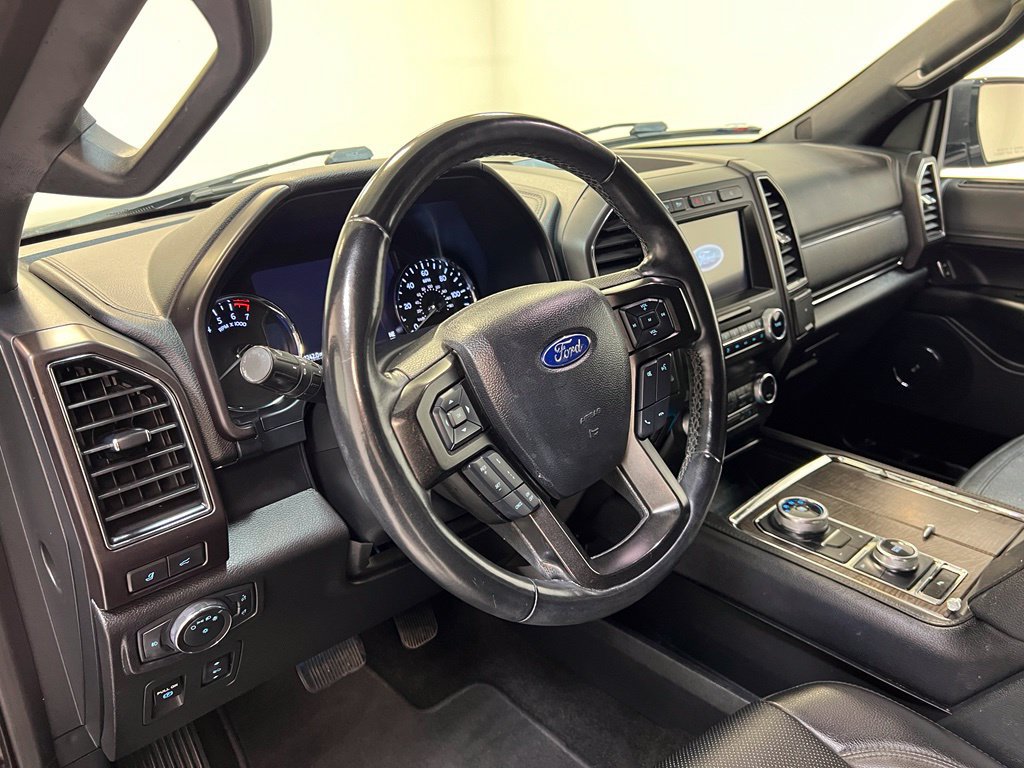 Used 2020 Ford Expedition Max Limited w/ Equipment Group 301A AWD/4WD image 17