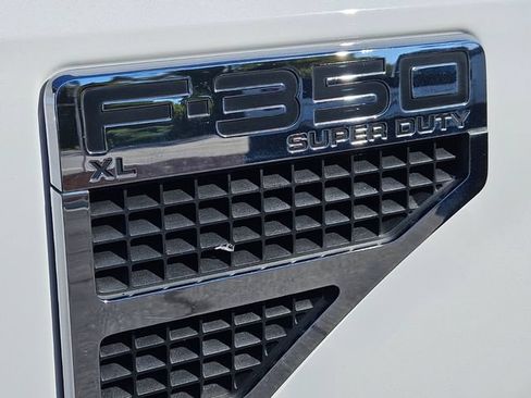 Used 2008 Ford F350 2WD Regular Cab Super Duty image 20