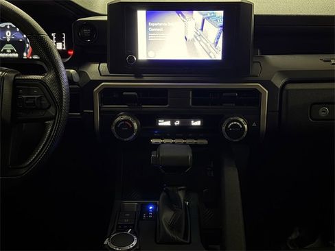 Used 2024 Toyota Tacoma SR image 23