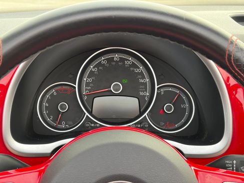 Used 2018 Volkswagen Beetle 2.0T S image 14