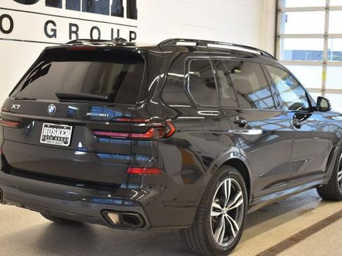 Used 2026 BMW X7 xDrive40i AWD/4WD image 4