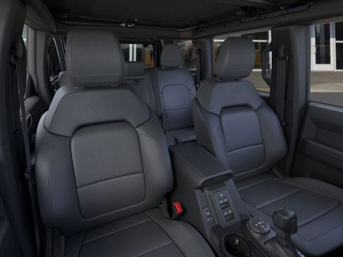 New 2025 Ford Bronco Outer Banks image 10