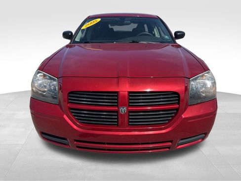 Used 2005 Dodge Magnum SE RWD image 5