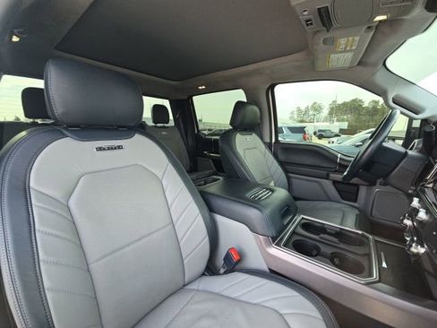 Used 2022 Ford F450 Limited w/ FX4 Off-Road Package image 21