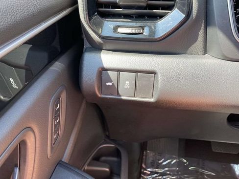 Used 2025 Honda Pilot EX-L image 26