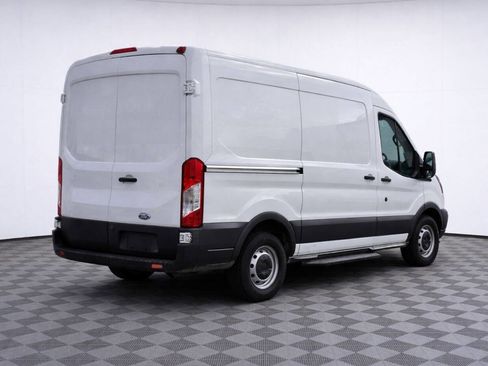 Used 2017 Ford Transit 250 130 Medium Roof image 2