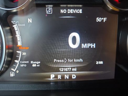 Used 2018 RAM 1500 SLT image 15