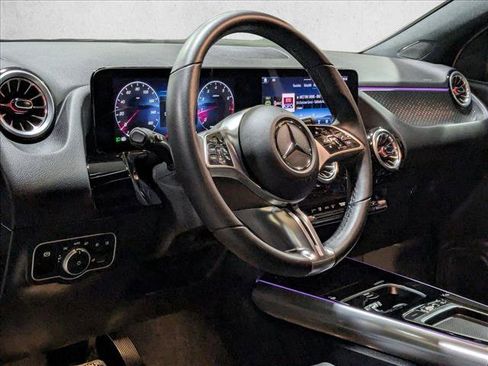 Certified 2025 Mercedes-Benz GLA 250 image 10