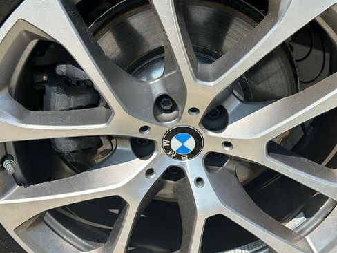 Certified 2024 BMW X5 xDrive40i w/ Premium Package image 33