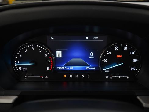 Used 2024 Ford Explorer XLT w/ Equipment Group 202A AWD/4WD image 25