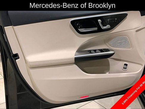 Certified 2025 Mercedes-Benz C 300 4MATIC Sedan image 23