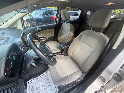 Used 2018 Ford EcoSport SE FWD image 10