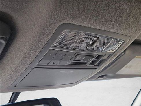 Used 2013 Toyota Highlander Limited FWD image 13