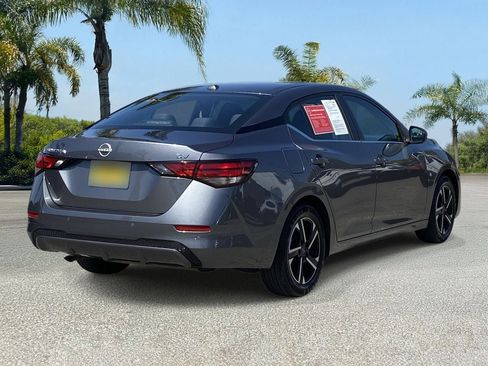 Certified 2024 Nissan Sentra SV FWD image 5