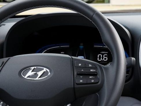 New 2026 Hyundai Venue SEL FWD image 14