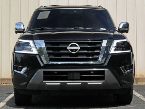 Used 2022 Nissan Armada Platinum RWD image 6