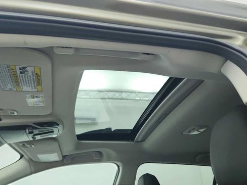 Certified 2025 Subaru Outback Onyx Edition AWD/4WD image 26