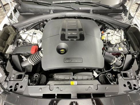 Certified 2023 Land Rover Range Rover Velar R-Dynamic S AWD/4WD image 29