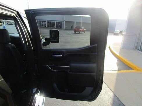 Used 2021 Chevrolet Silverado 1500 LTZ w/ Technology Package image 22