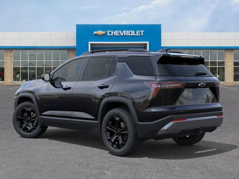 New 2026 Chevrolet Equinox LT w/ Midnight Edition FWD image 3