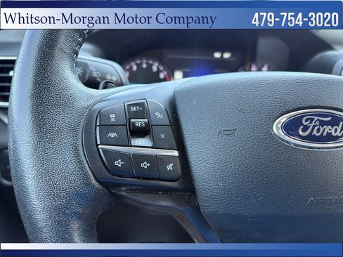 Used 2020 Ford Explorer XLT w/ Equipment Group 202A AWD/4WD image 16