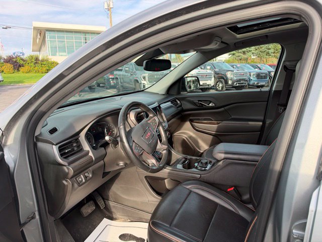 Used 2023 GMC Acadia AT4 w/ Preferred Package AWD/4WD image 23