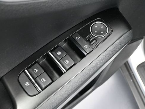 Used 2020 Kia Soul LX FWD image 18