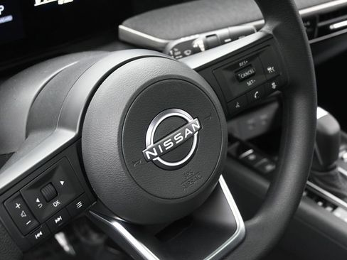 New 2026 Nissan Kicks SV w/ SV Premium Package image 12