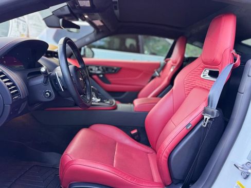 Used 2024 Jaguar F-TYPE Coupe AWD image 19