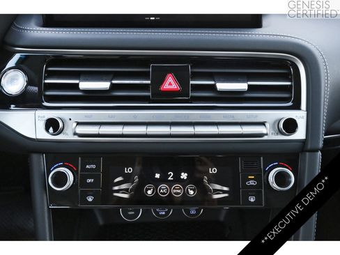 Used 2026 Genesis G70 2.5T image 27