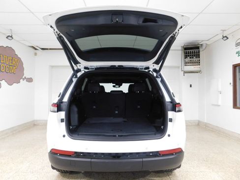 Used 2023 Jeep Grand Cherokee Altitude AWD/4WD image 67