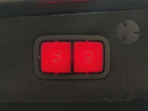 Used 2020 Mercedes-Benz C 300 C 300 image 12