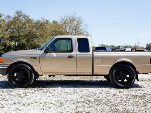 Used 2002 Ford Ranger XL image 3