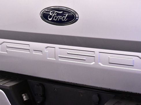 Used 2019 Ford F150 XL w/ Equipment Group 101A Mid image 12