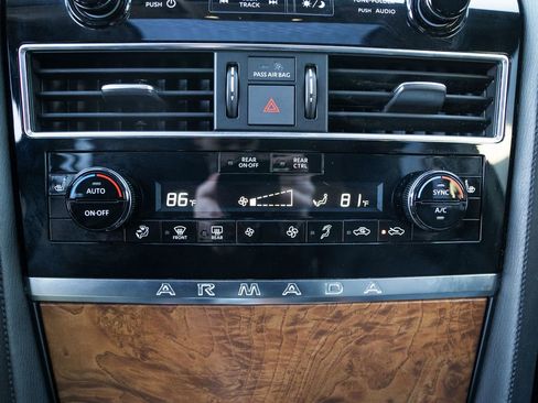 Used 2021 Nissan Armada SL w/ Captain's Chairs Package image 30