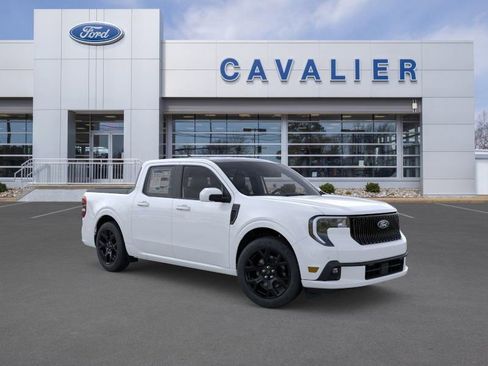 New 2025 Ford Maverick Lobo image 7